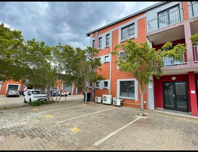 INDUSTRIAL PROPERTY TO RENT IN HENNOPSPARK